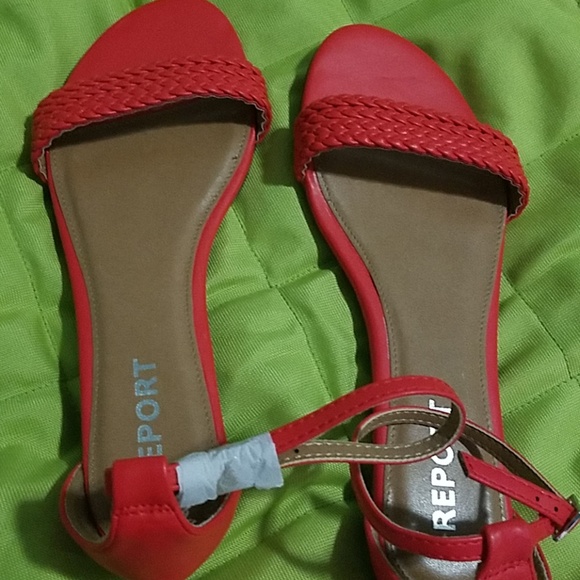 Red Sandals.. COME ON LADIES IT'S HOT GET THEM - Picture 4 of 4
